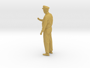 Standing motorman in shirt O or HO scale in Tan Fine Detail Plastic: 1:87 - HO