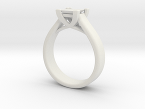 Crossover Ring 7.5 in White Natural Versatile Plastic