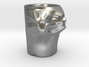 Face Escape Mug in Natural Silver
