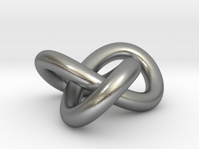Trinity Knot in Natural Silver
