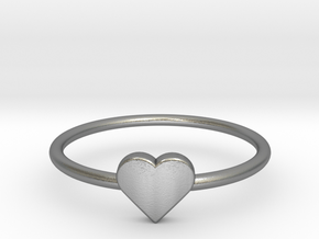 Knuckle Ring with heart, subtle and chic. in Natural Silver