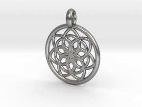Kale pendant in Natural Silver