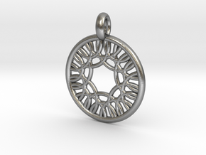 Herse pendant in Natural Silver