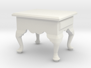 1:24 Queen Anne End Table, Short in White Natural Versatile Plastic