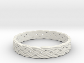 Hieno Delicate Celtic Knot Size 5 in White Natural Versatile Plastic