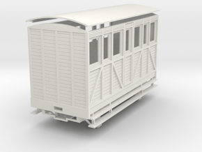 On16.5 saloon "woody" coach in White Natural Versatile Plastic