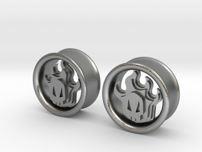 1 Inch Flame Skull Plugs in Natural Silver