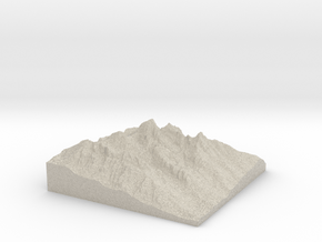 Model of Disappointment Peak in Natural Sandstone