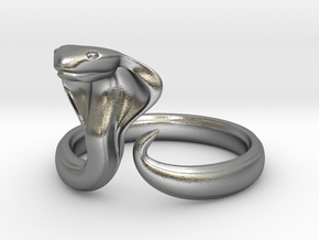 Cobrah ring size 14 in Natural Silver