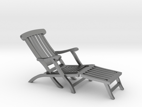 1:48 Titanic Deck Chair in Natural Silver