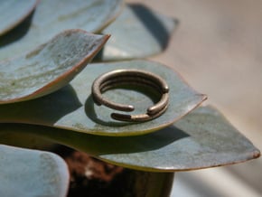 Stagger Ring - Size 6.5 in Polished Bronzed Silver Steel