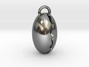Cracked Pendant in Polished Silver