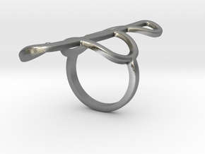 Clef Ring in Natural Silver
