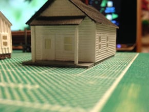 Lumber House in Tan Fine Detail Plastic