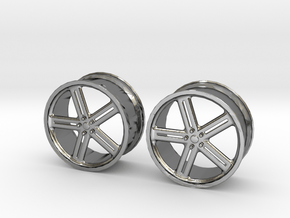 17 Inch Wheel in Polished Silver