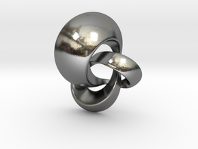 Knot Pendant 28mm in Polished Silver