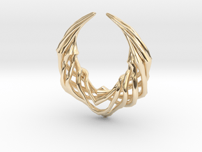 Claw Pendant in 14K Yellow Gold