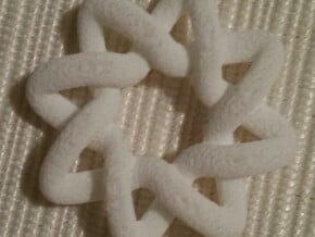 Basic Compass Knot in White Natural Versatile Plastic