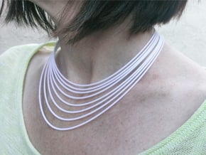 AKUSENTO Necklace in White Natural Versatile Plastic