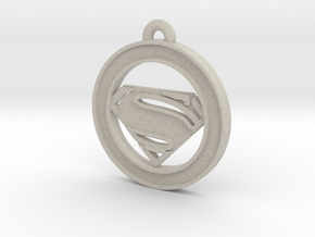 Clasic Superman Circle-pendant in Natural Sandstone