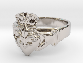 NOLA Claddagh, Ring Size 8 in Platinum