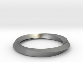 Mobius Wedding Ring-Size 7 in Natural Silver