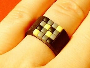 16-bit ring (US7/⌀17.3mm) in Black Natural Versatile Plastic