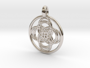 Thebe pendant in Platinum