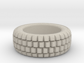 Hard mud tire for 1/24 scale model car in Natural Sandstone