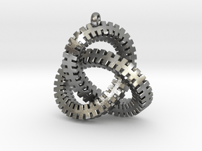 Escher Knot Pendant in Natural Silver