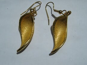 Pelota Earrings in Polished Gold Steel