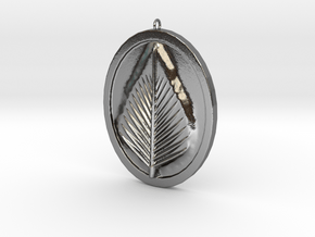 Natural Leaf Beauty Pendant  in Polished Silver