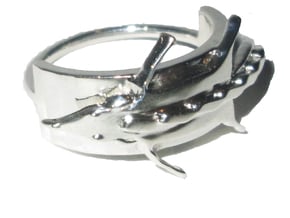 Fox Stole Ring - Sz. 8 in Fine Detail Polished Silver