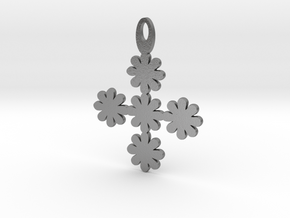 Flower pendant in Natural Silver