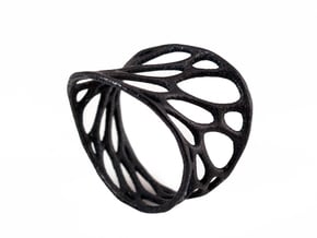 1-layer twist ring in Black Natural Versatile Plastic: 6 / 51.5