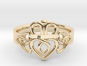 Triquetra Claddagh Ring in 14K Yellow Gold: 5 / 49