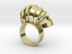 Nasu Ring Size 7 in 18K Gold Plated