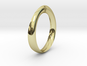Moebius Love Ring in 18K Gold Plated