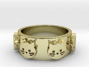 Ring of Seven Cats Ring Size 7 in 18K Gold Plated