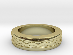 Men's Size 10 US Wave Ring in 18K Gold Plated