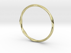 Nest Bangle in 18K Gold Plated