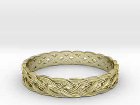 Hieno Delicate Celtic Knot Size 9 in 18K Gold Plated