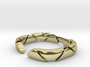 C bracelet in 18K Gold Plated