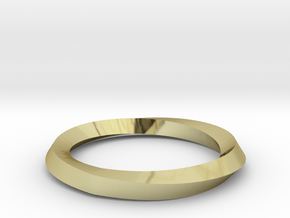 Mobius Wedding Ring-Size 7 in 18K Gold Plated