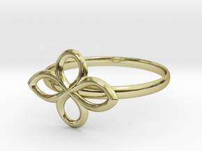 Flower Ring in 18K Gold Plated