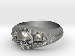 Cutaway Ring With Skulls Sz 7 in Natural Silver