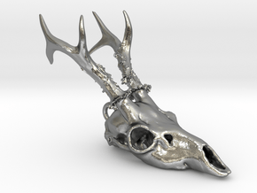 Roe Deer Skull Pendant in Natural Silver