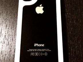 iPhone 4/4S Sleek Case in White Natural Versatile Plastic
