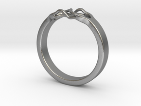 Roots Ring (18mm / 0,7inch inner diameter) in Natural Silver