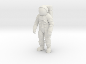 Apollo 11 / Astronaut / Generic Position / 1:24 in White Natural Versatile Plastic